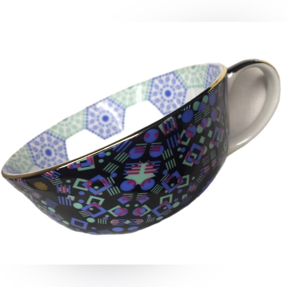 T2 cup and saucer. Aqua Moroccan Tealeidoscope. So pretty and lightweight - Picture 6 of 11